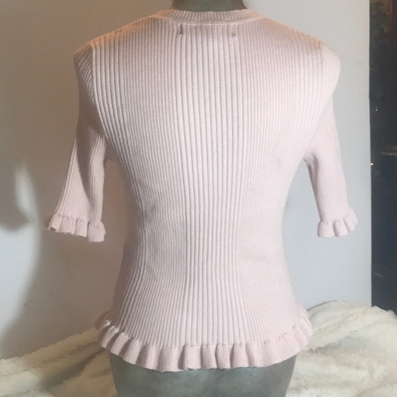 “FORVEVER 21” Pale Pink Ruffled Ladies Top. - Picture 2 of 7